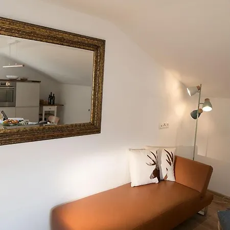 Zill Διαμέρισμα Tux